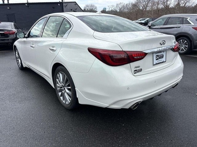 2023 INFINITI Q50 LUXE