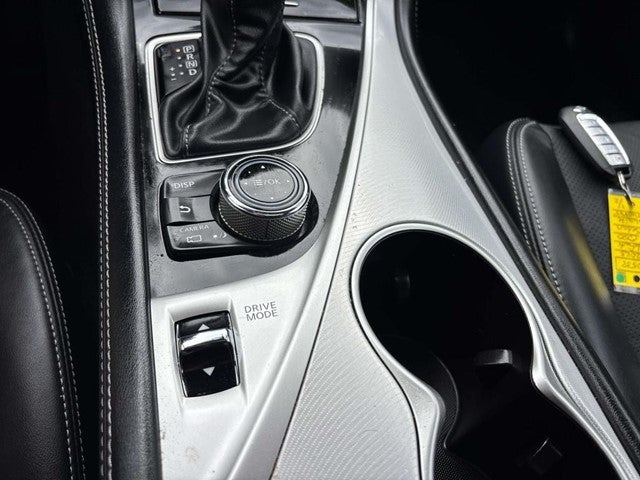 2023 INFINITI Q50 LUXE