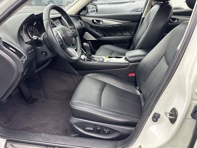 2023 INFINITI Q50 LUXE