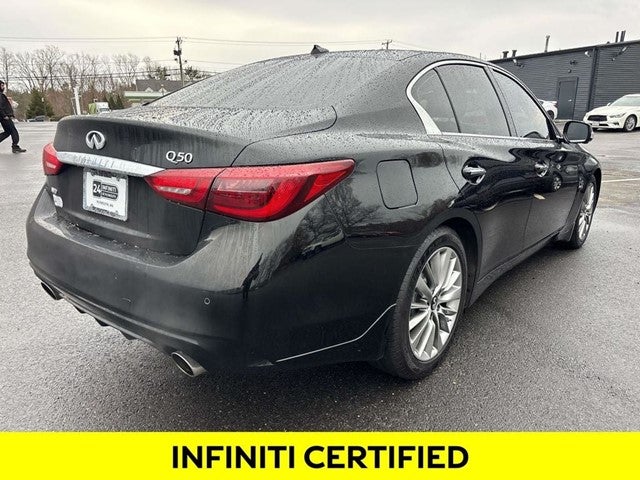 2023 INFINITI Q50 LUXE