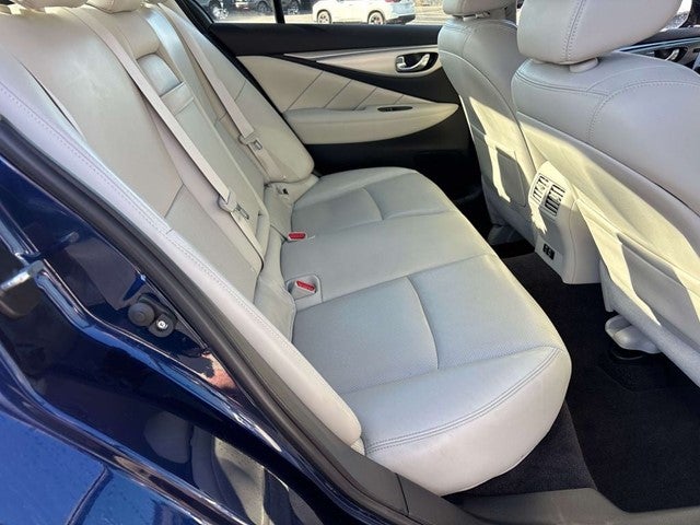 2023 INFINITI Q50 LUXE