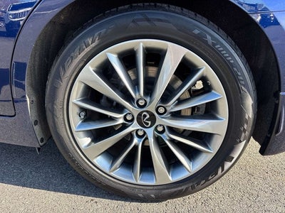 2023 INFINITI Q50 LUXE