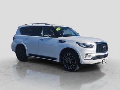 2024 INFINITI QX80 Premium Select