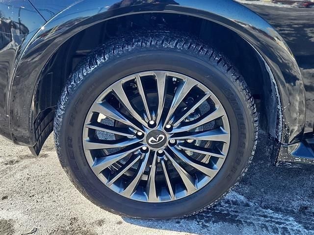 2024 INFINITI QX80 Premium Select