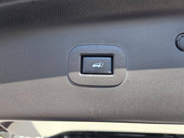 2024 INFINITI QX80 Premium Select