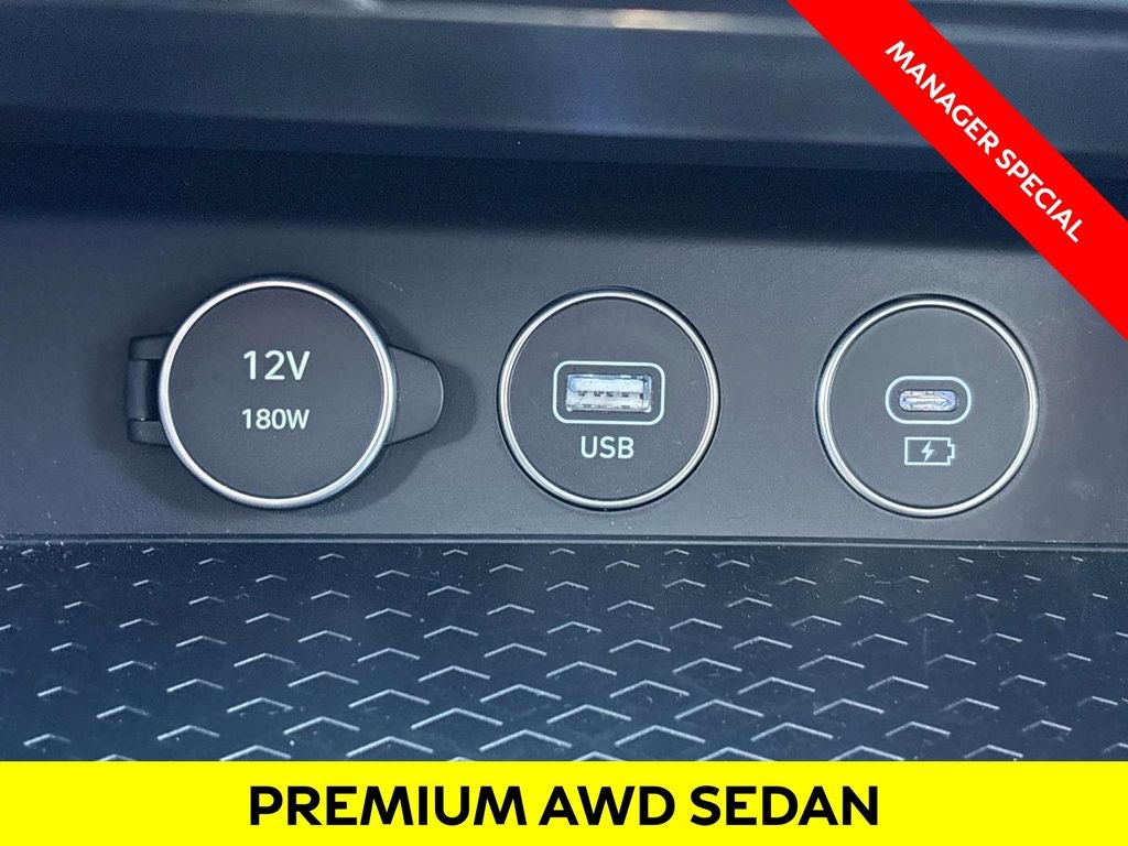 2024 Genesis G70 2.5T