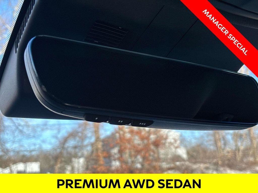 2024 Genesis G70 2.5T