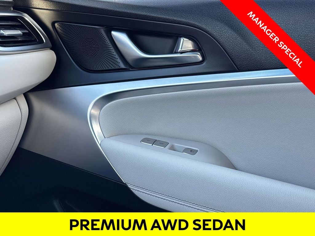 2024 Genesis G70 2.5T