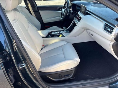 2024 Genesis G70 2.5T