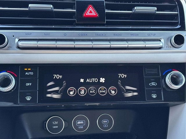 2024 Genesis G70 2.5T