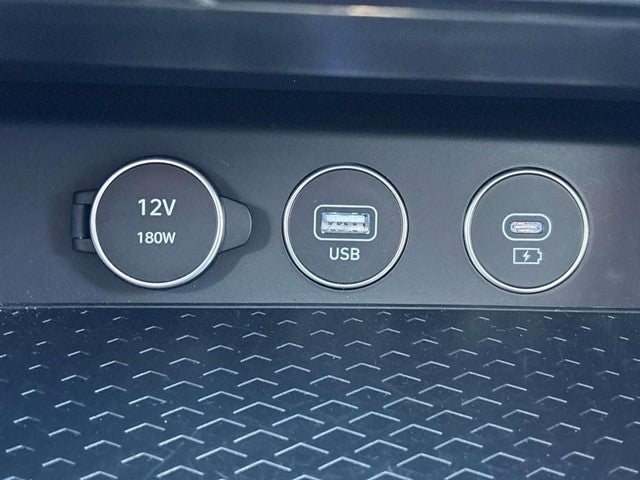 2024 Genesis G70 2.5T