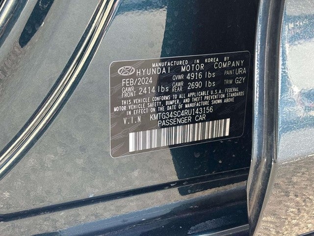 2024 Genesis G70 2.5T