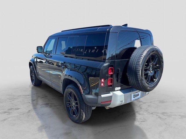 2025 Land Rover Defender 110 S