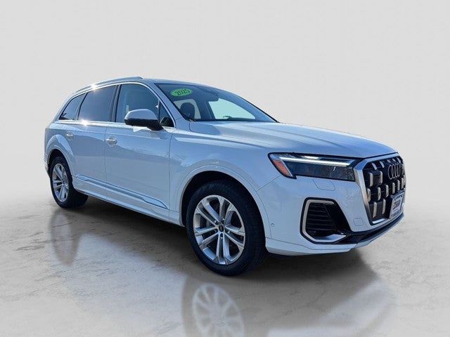 2025 Audi Q7 55 Premium Plus quattro