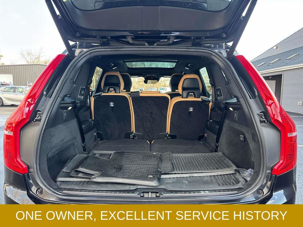 2019 Volvo XC90 T6 Momentum