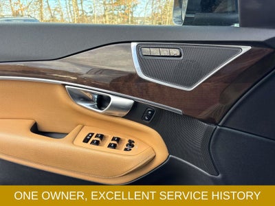 2019 Volvo XC90 T6 Momentum