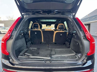 2019 Volvo XC90 T6 Momentum