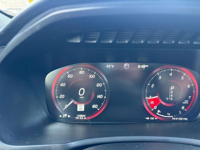 2019 Volvo XC90 T6 Momentum