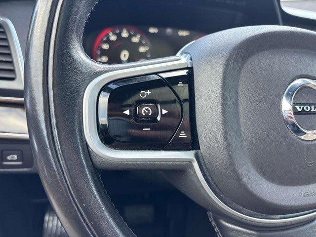 2019 Volvo XC90 T6 Momentum