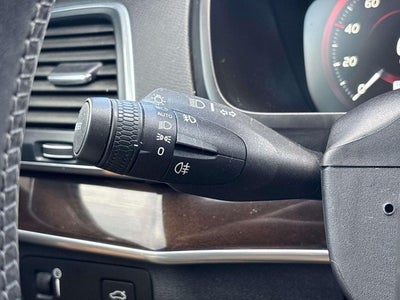 2019 Volvo XC90 T6 Momentum