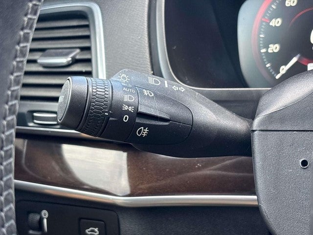 2019 Volvo XC90 T6 Momentum