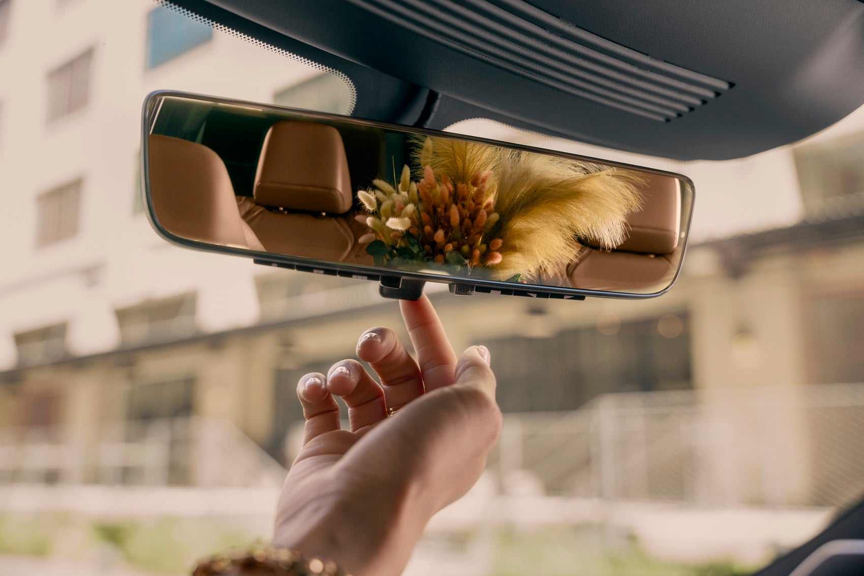 About the INFINITI QX60 